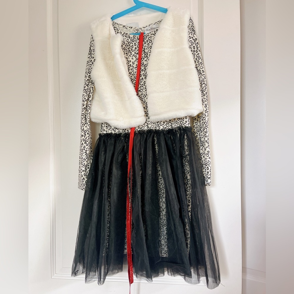 Girls dress. Size 14
